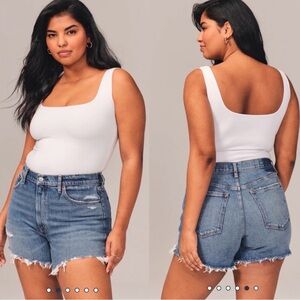 ABERCROMBIE & FITCH high rise mom short size 35/20 blue distressed plus size